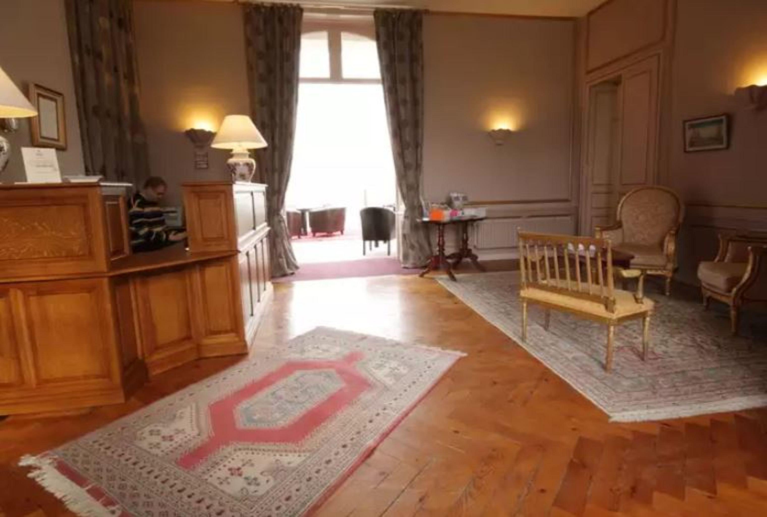 Grand Hotel "Chateau De Sully" - Piscine & Spa Sully  Zewnętrze zdjęcie